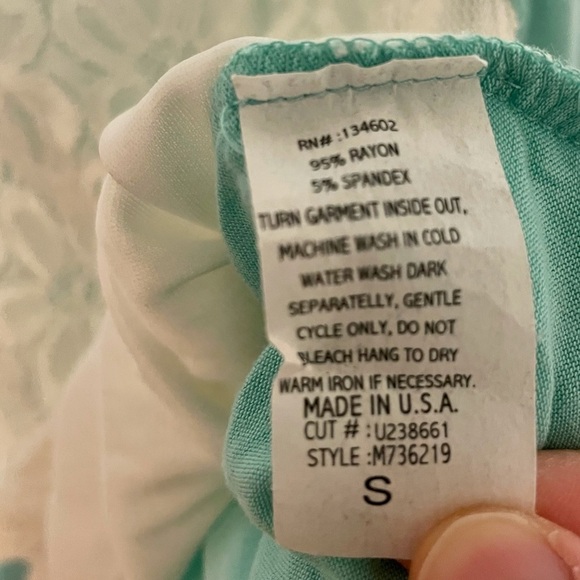 Mint Green Top With White lace Tank Size Small NEW - Picture 7 of 8